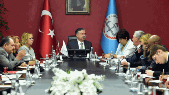 Bakanımız Sayın İsmet Yılmaz, BM Mülteciler Yüksek Komiseri Grandi´yi kabul etti