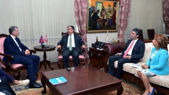 Bakanımız Sayın İsmet Yılmaz, İngiltere’nin Ankara Büyükelçisi Moore’u kabul etti