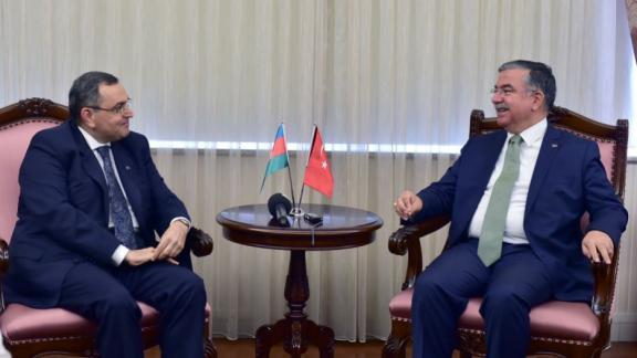 Bakanımız Sayın İsmet Yılmaz, Azerbaycanın Ankara Büyükelçisi Faig Baghirovu kabul etti