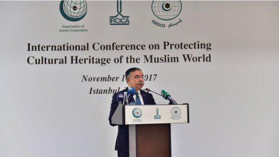 Bakanımız Sayın İsmet Yılmaz, İslam Dünyasında Kültürel Mirasın Korunması Konferansına katıldı