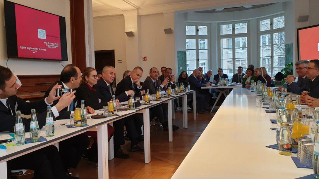 III. Almanya Yıllık Eğitim Değerlendirme Toplantısı Yapıldı