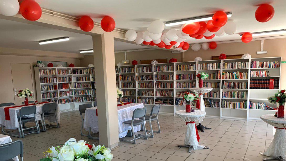 Fransa'da Çocuk Kütüphanesi Açıldı