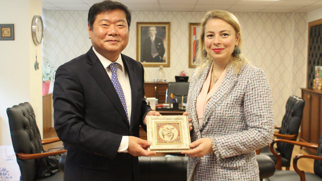 Genel Müdür Dalkıran, Çin Büyükelçiliği Kültür Müsteşarı Shirulin ile Bir Araya Geldi