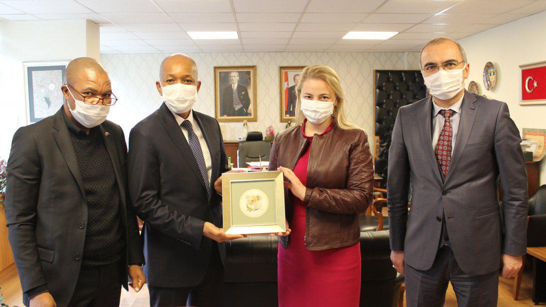 Güney Afrika Cumhuriyeti Ankara Büyükelçi Vekili Ranamane'den Genel Müdür Dalkıran'a Ziyaret