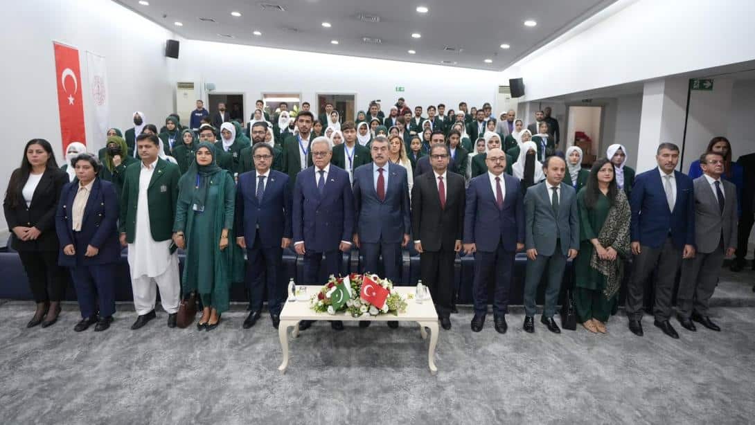 Eğitimle Dostluğu Pekiştiren Ziyaret: Pakistanlı Öğrenciler Türkiye'deydi